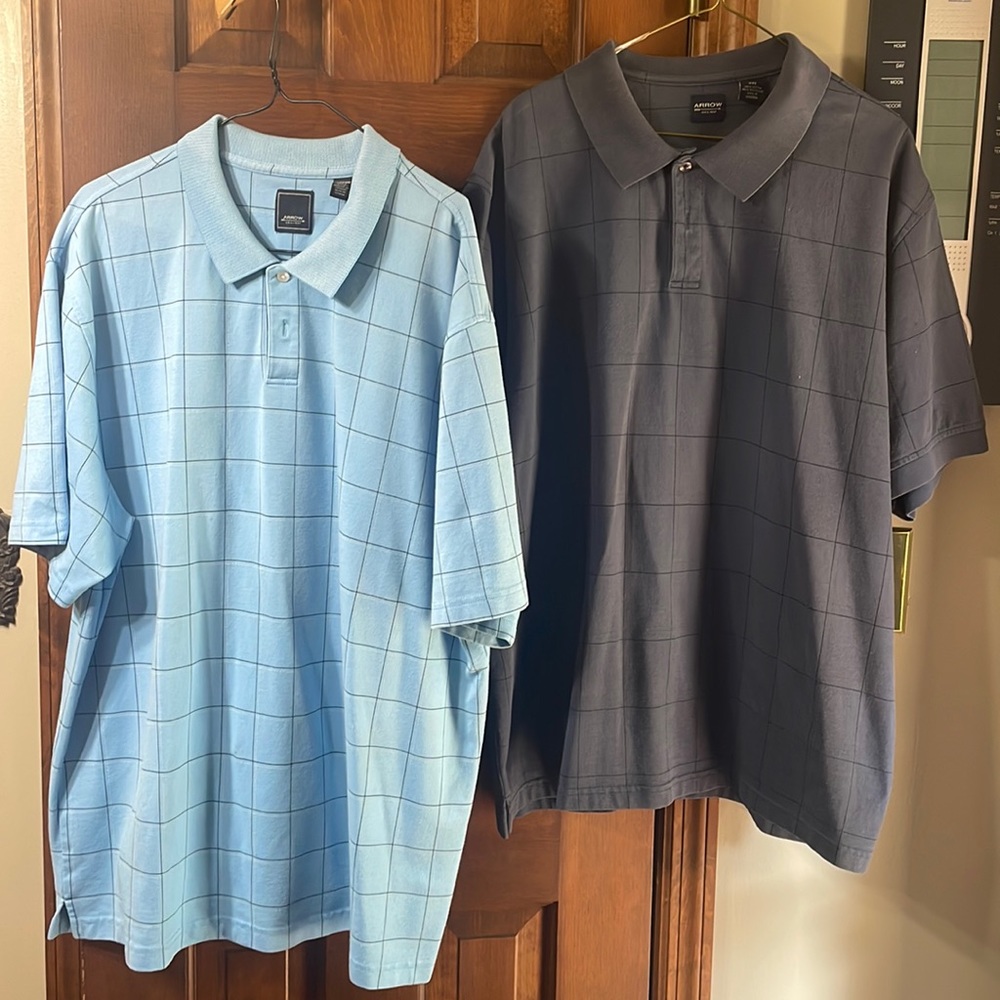 ** Lot of 2!!! Arrow men polo. Cotton and polyester blend. XXL men